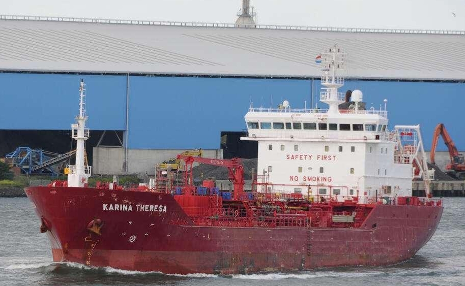 Transit: KARINA THERESA entering English South Coast at The Dover Strait
