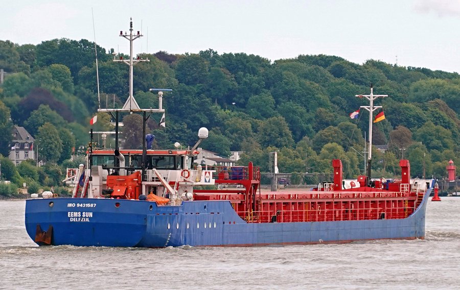 Thames Arrival: EEMS SUN            