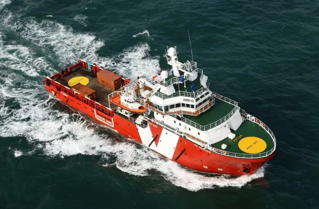 Aberdeen Departure: VOS ENDURANCE