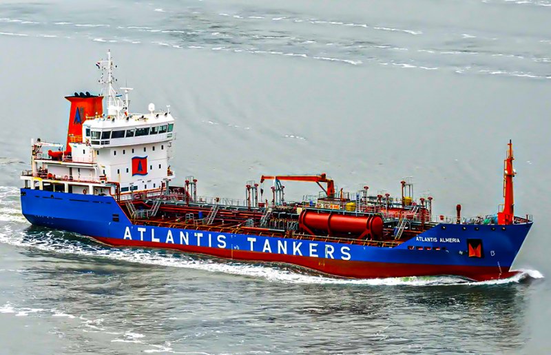 Transit: ATLANTIS ALMERIA entering English South Coast at The Dover Strait
