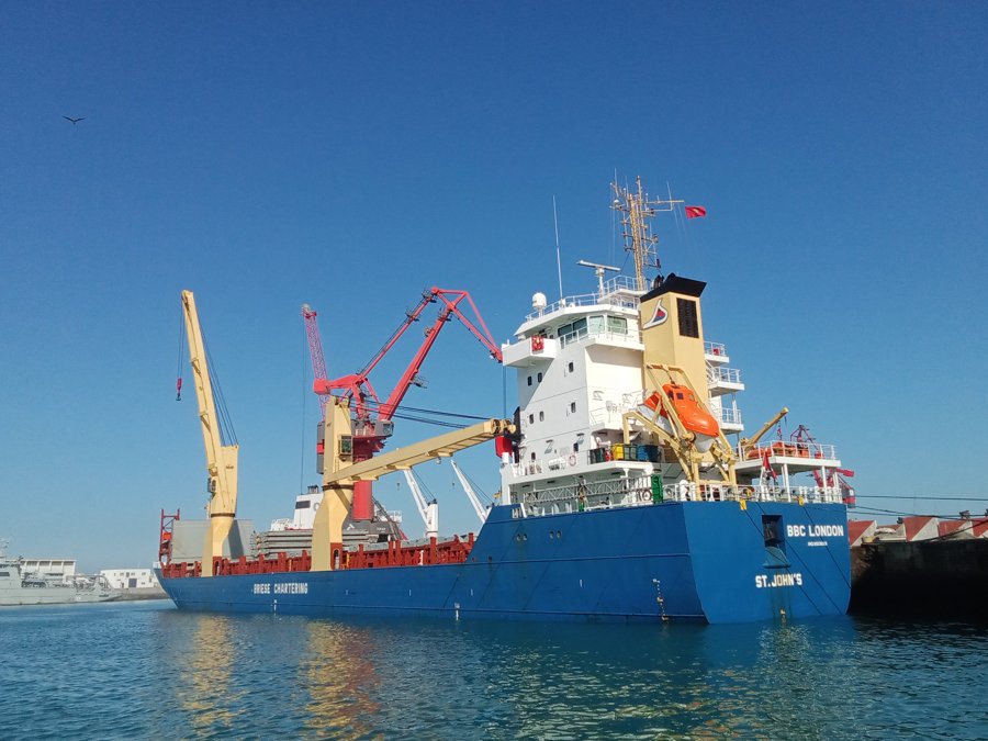 Transit: BBC LONDON entering English South Coast at The Dover Strait