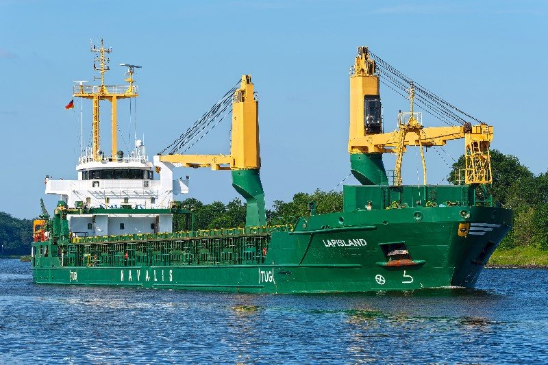 Transit: MONTROSE             entering English South Coast at The Dover Strait