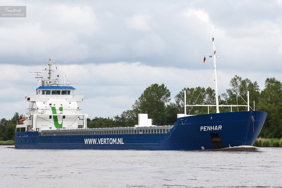 Transit: PENHAR               entering English South Coast at The Dover Strait