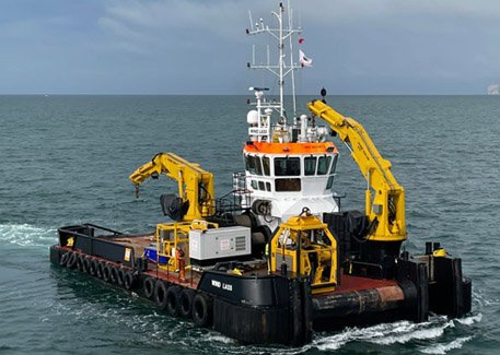 Bristol Channel Arrival: WIND LASS           