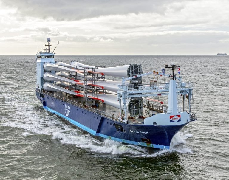  Celtic Sea - ARCTIC ROCK transiting Celtic Sea