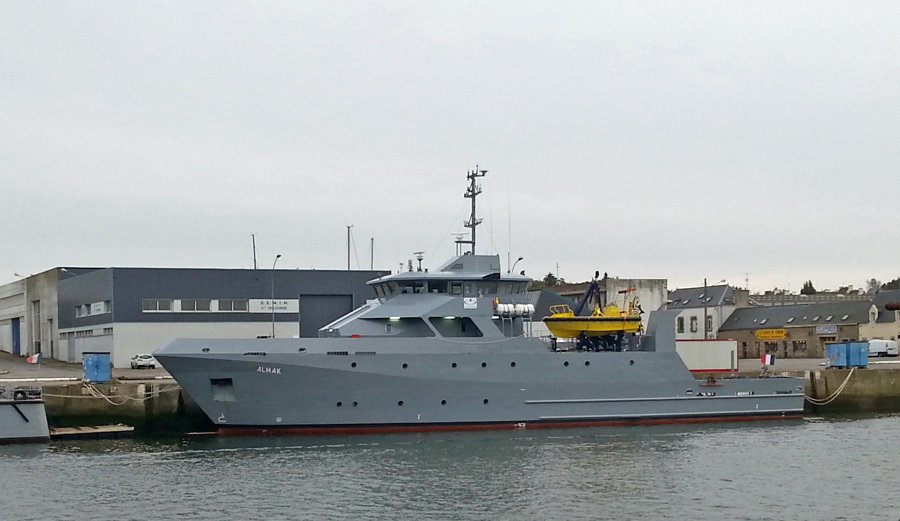 Transit: ALMAK                entering English South Coast at The Dover Strait