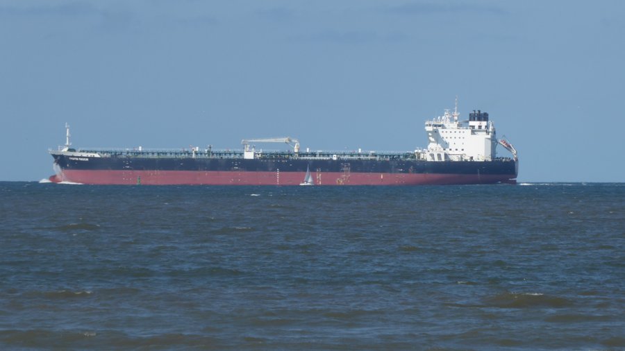 Transit:   KMARIN RIGOUR entering English South Coast at The Dover Strait