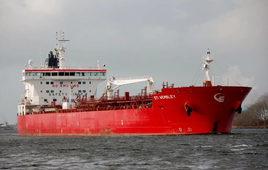Transit: STI WEMBLEY          entering English South Coast at The Dover Strait
