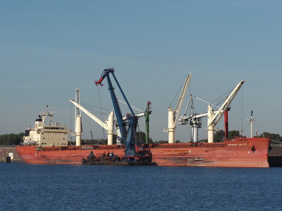  Scottish West Coast - FEDERAL BALTIC       transiting North Channel at Belfast