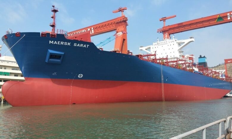 Thames Arrival: MAERSK SARAT        