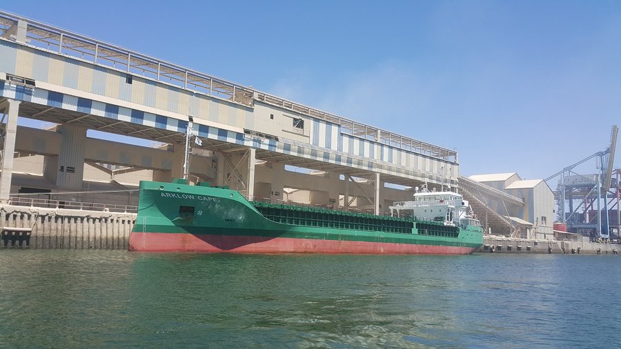 Transit: ARKLOW CAPE entering English South Coast at The Dover Strait