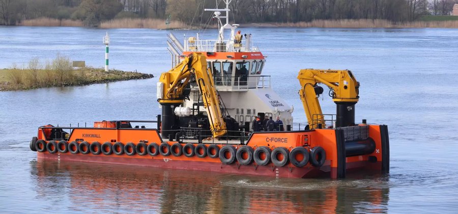  Scottish East Coast - C-FORCE              transiting Tayside Coast