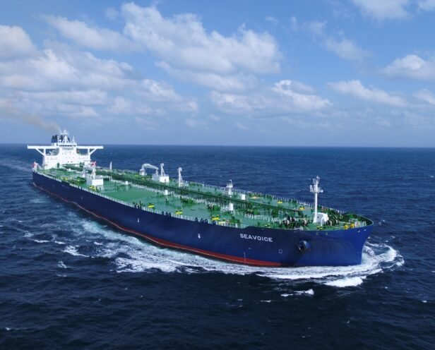 Transit: SEAVOICE             entering English South Coast at The Dover Strait