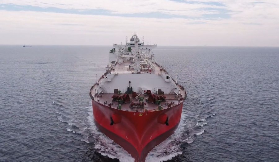  Celtic Sea - CELSIUS CHARLOTTE    transiting Celtic Sea