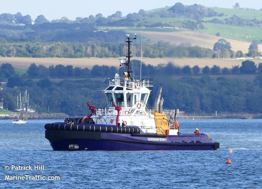  Scottish East Coast - QUEENSFERRY          transiting Forth & Tay Coast
