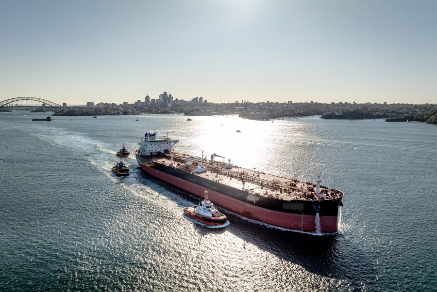 Southampton Arrival: SFL TAURUS          